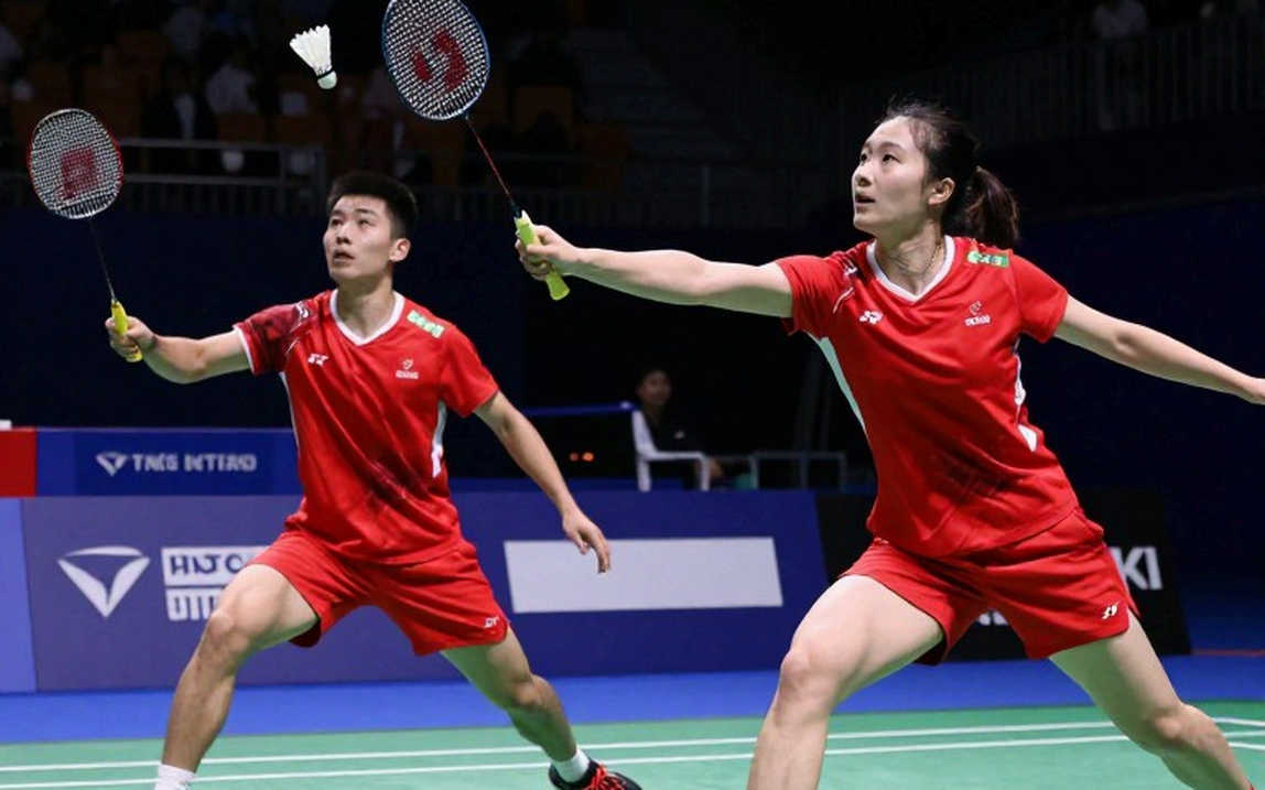 Mười một ô trống trong hồ sơ chuyển nhượng cầu lông Việt Nam