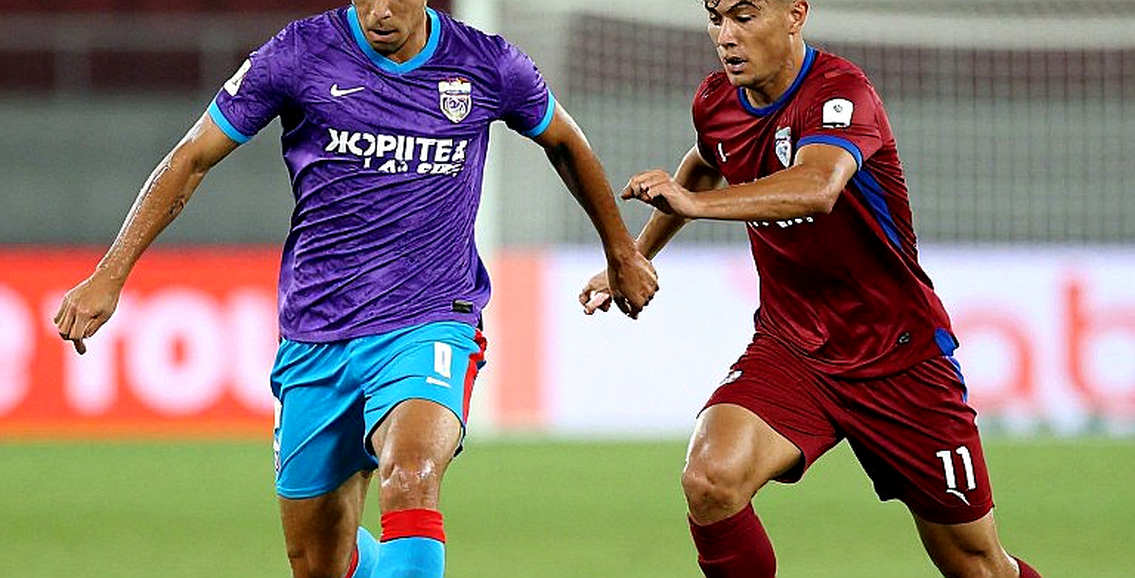 Một Đêm V-League, Cuốn Sổ Tay Và Những Bản Hợp Đồng Không Tên