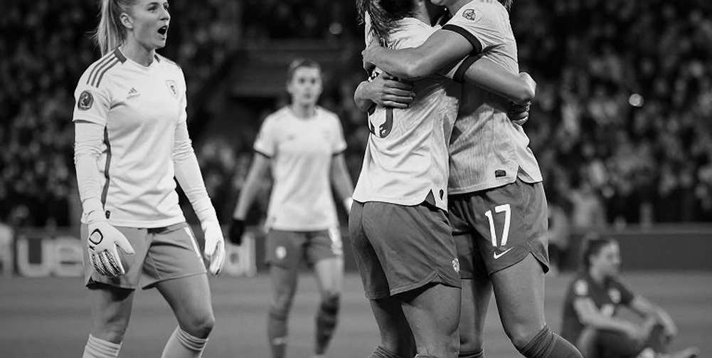 PSG 4-2 Barcelona: chiến thắng được viết trong mười một phút không ai mô tả