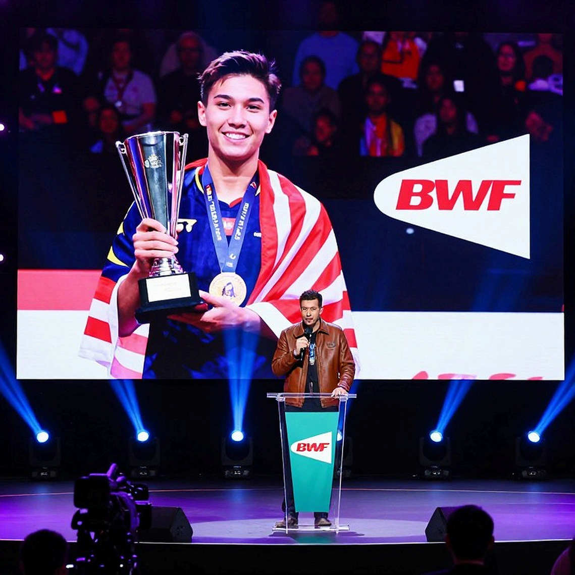 Chuỗi 5 điểm ở 16-17: Cách Satwik-Chirag lật ngược chung kết China Masters