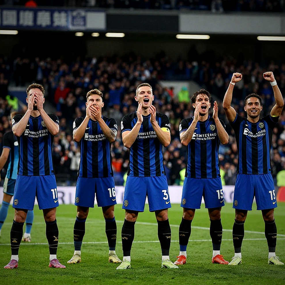 Chuyển nhượng 23/7: MU hoàn tất bom tấn 70 triệu, Arsenal tranh sao Tottenham Chuyển nhượng 23/7: MU hoàn tất bom tấn 70 triệu, Arsenal tranh sao Tottenham
