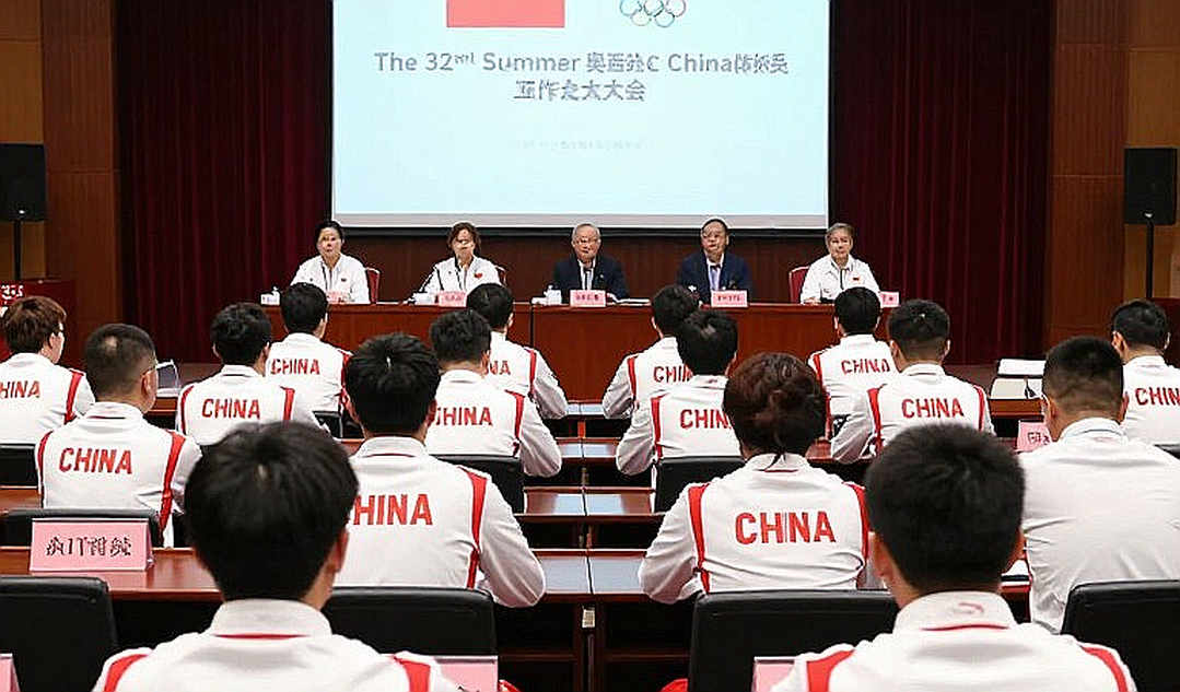 Satwik-Chirag storm back to claim China Masters: five straight points, three finals, and the tempo equation Satwik-Chirag storm back to claim China Masters: five straight points, three finals, and the tempo equation
