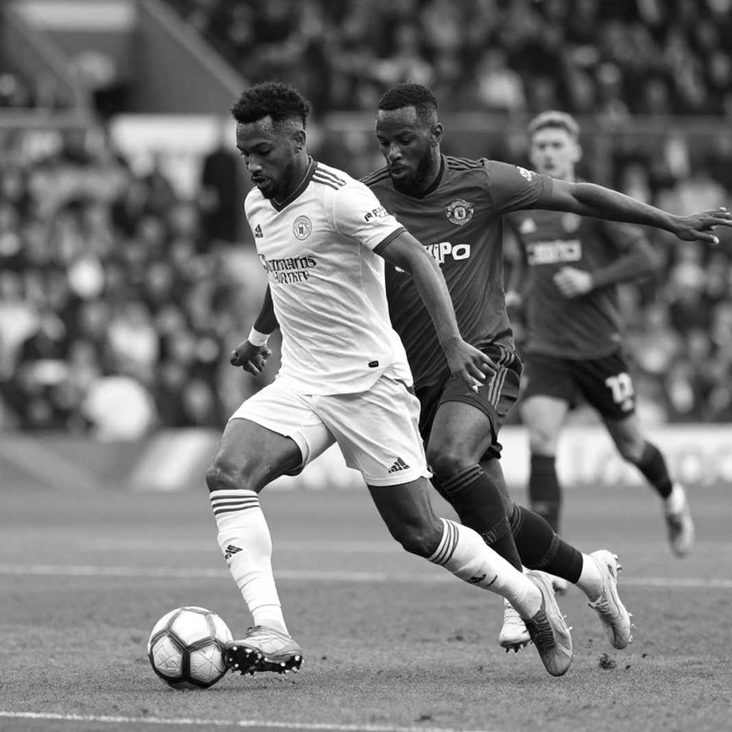 Hansi Flick phá kỷ lục thế kỷ, Barcelona nghiền nát Racing Santander 7-2 với hat-trick của Raphinha