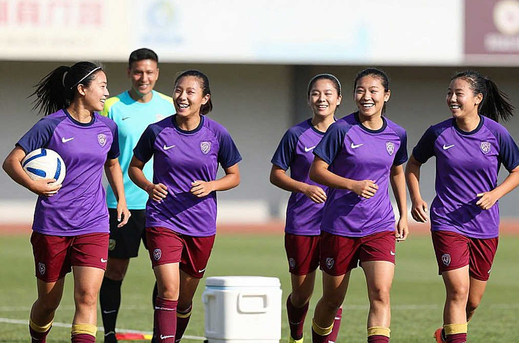 Mika Godts và bản án 118 phút: Khi Ligue 1 kết tội một cầu thủ trước khi anh kịp chạm bóng
