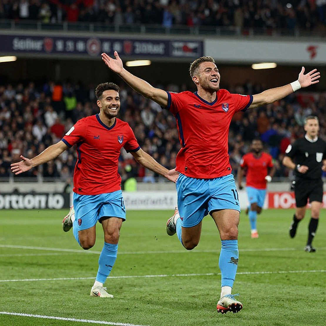 Lượt đấu cuối trước kỳ nghỉ tuyển quốc gia: Tottenham và Aston Villa chưa thắng, Coventry chưa ghi bàn