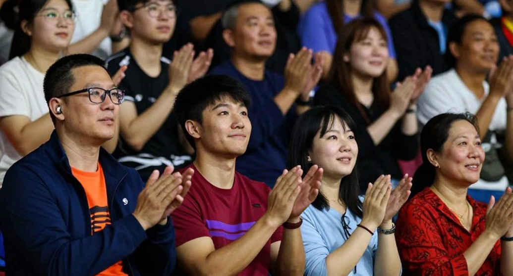 Từ Albuquerque 2026 đến Sydney 2026: Khi trang phục điền kinh trở thành một biến số thi đấu
