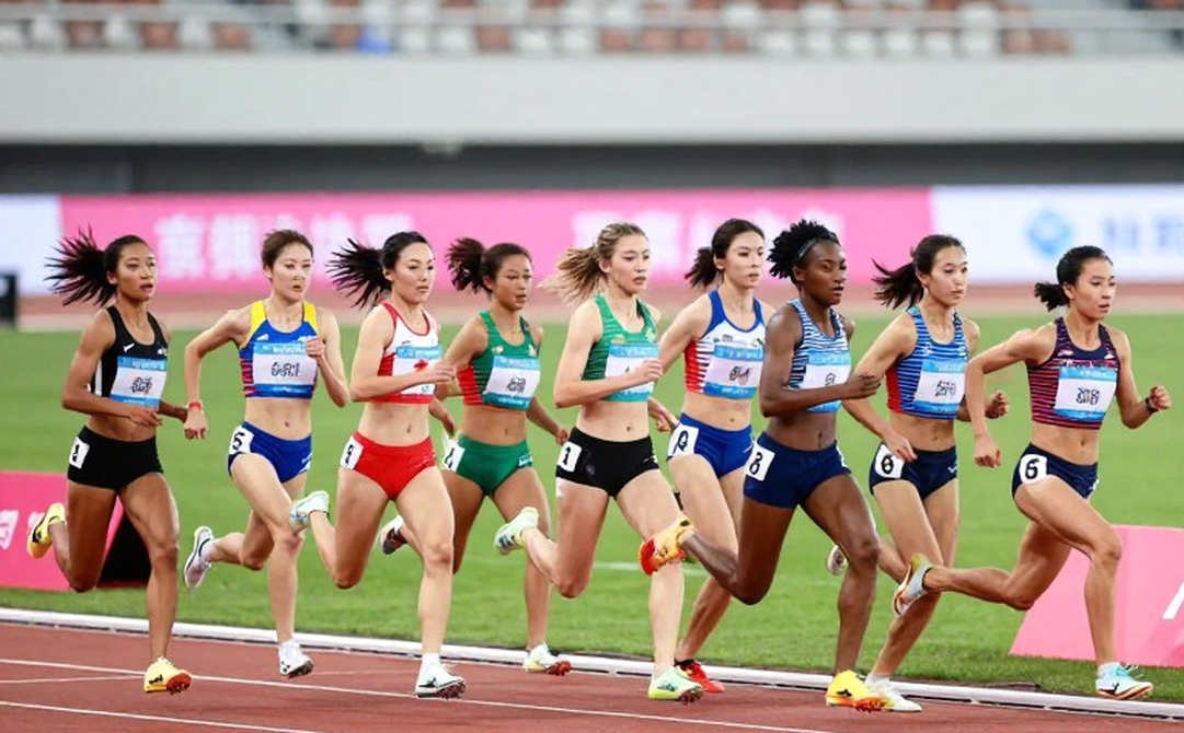 Amy Hunt bứt phá 22.16 giây tại Diamond League, duy trì phong độ sau 4 huy chương vàng châu Âu