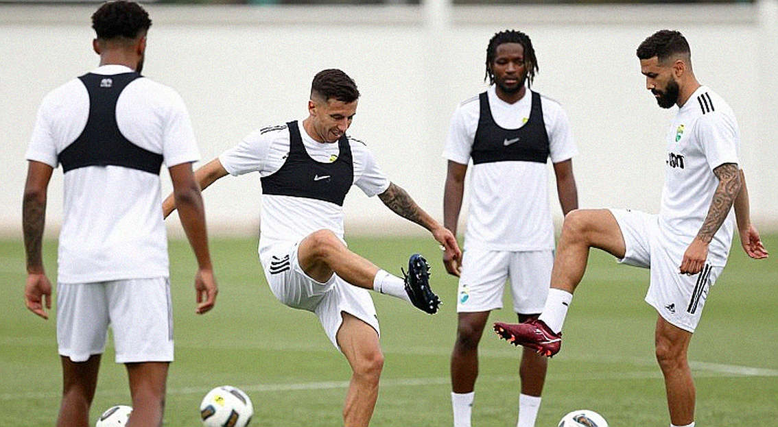 Mbappé vắng mặt ở Clairefontaine: bài kiểm tra đầu tiên của Zidane